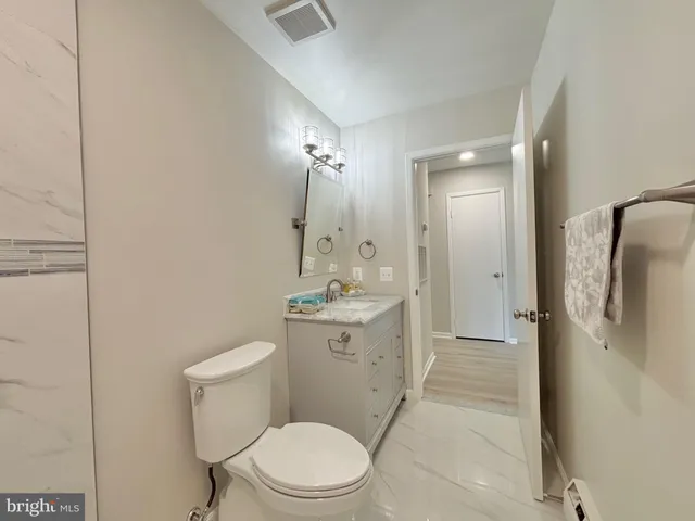 $519,000 | 3504 Fitzhugh Lane, Unit 49C, Silver Spring, MD 20906