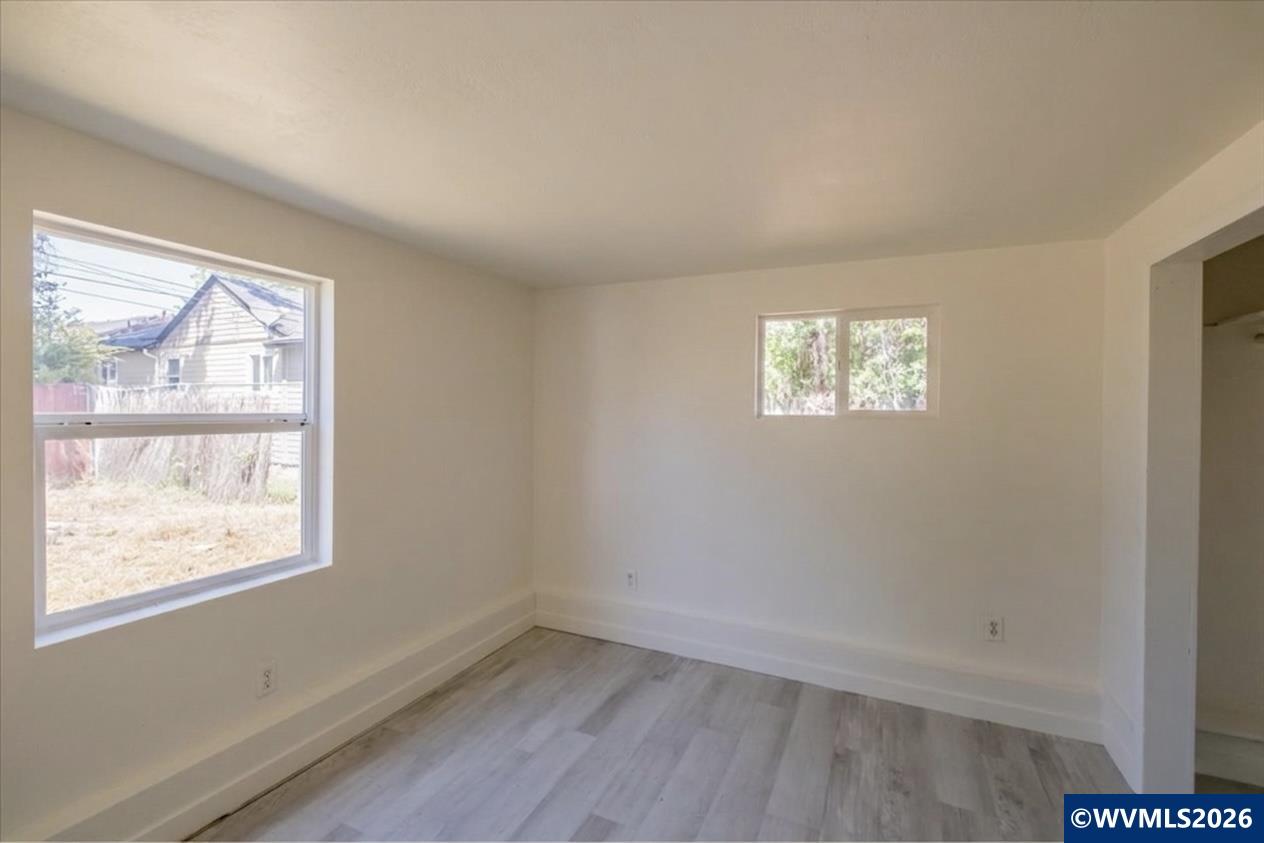 925 21st Avenue Southwest Albany, OR 97321 - Photo 20 of 28