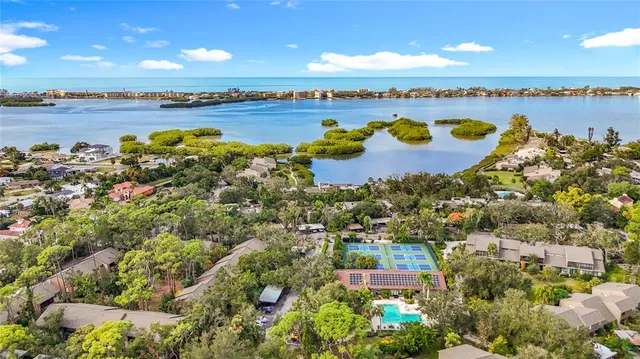 $399,800 | 1623 Pelican Cove Road, Unit BA226, Sarasota, FL 34231
