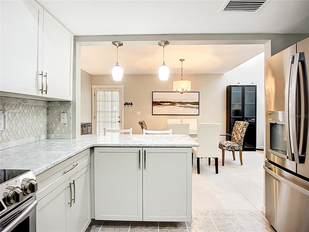 1623 Pelican Cove Road, Unit BA226 Sarasota, FL 34231 - Photo 17 of 66