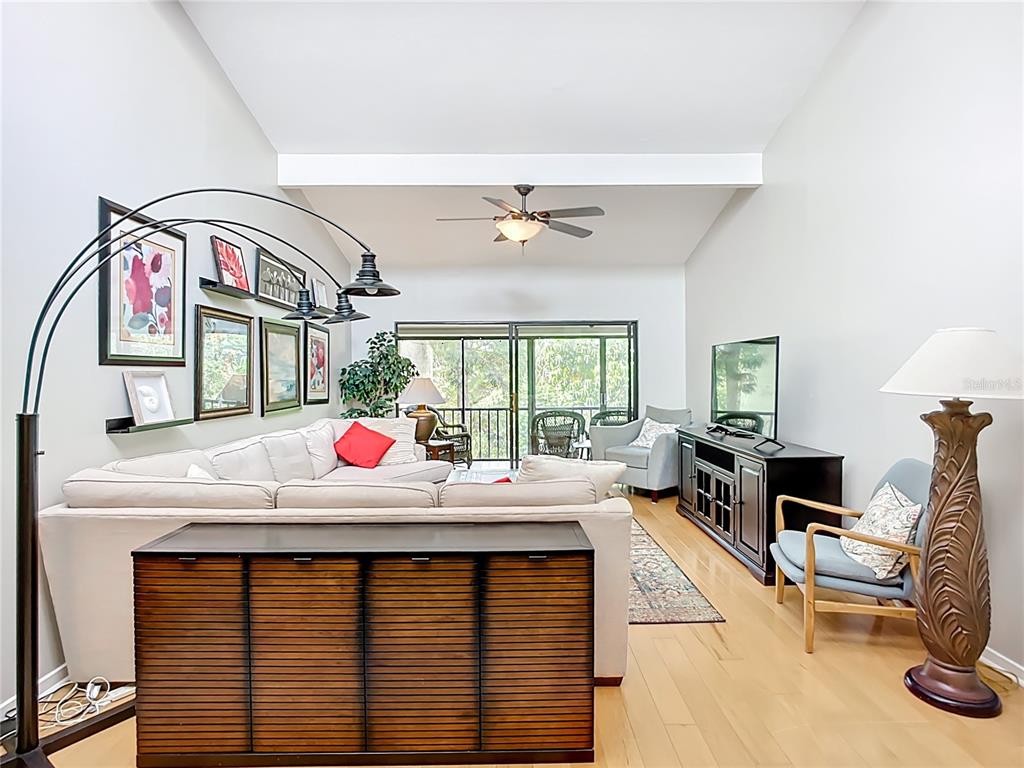 1623 Pelican Cove Road, Unit BA226 Sarasota, FL 34231 - Photo 21 of 66