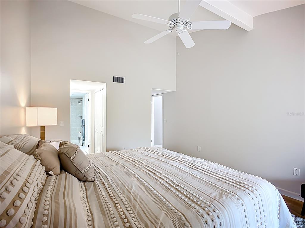 1623 Pelican Cove Road, Unit BA226 Sarasota, FL 34231 - Photo 30 of 66