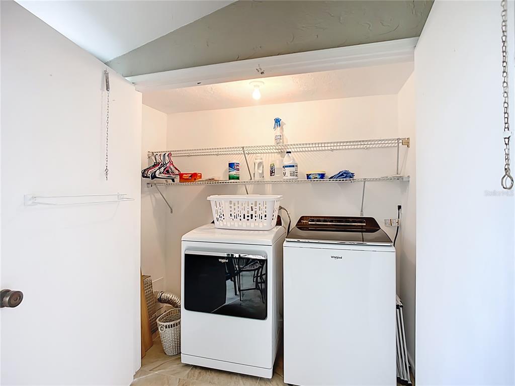 1623 Pelican Cove Road, Unit BA226 Sarasota, FL 34231 - Photo 34 of 66