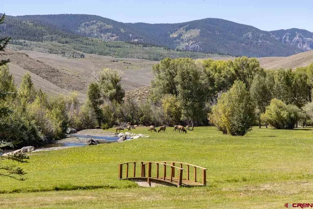 a view of an ocean view