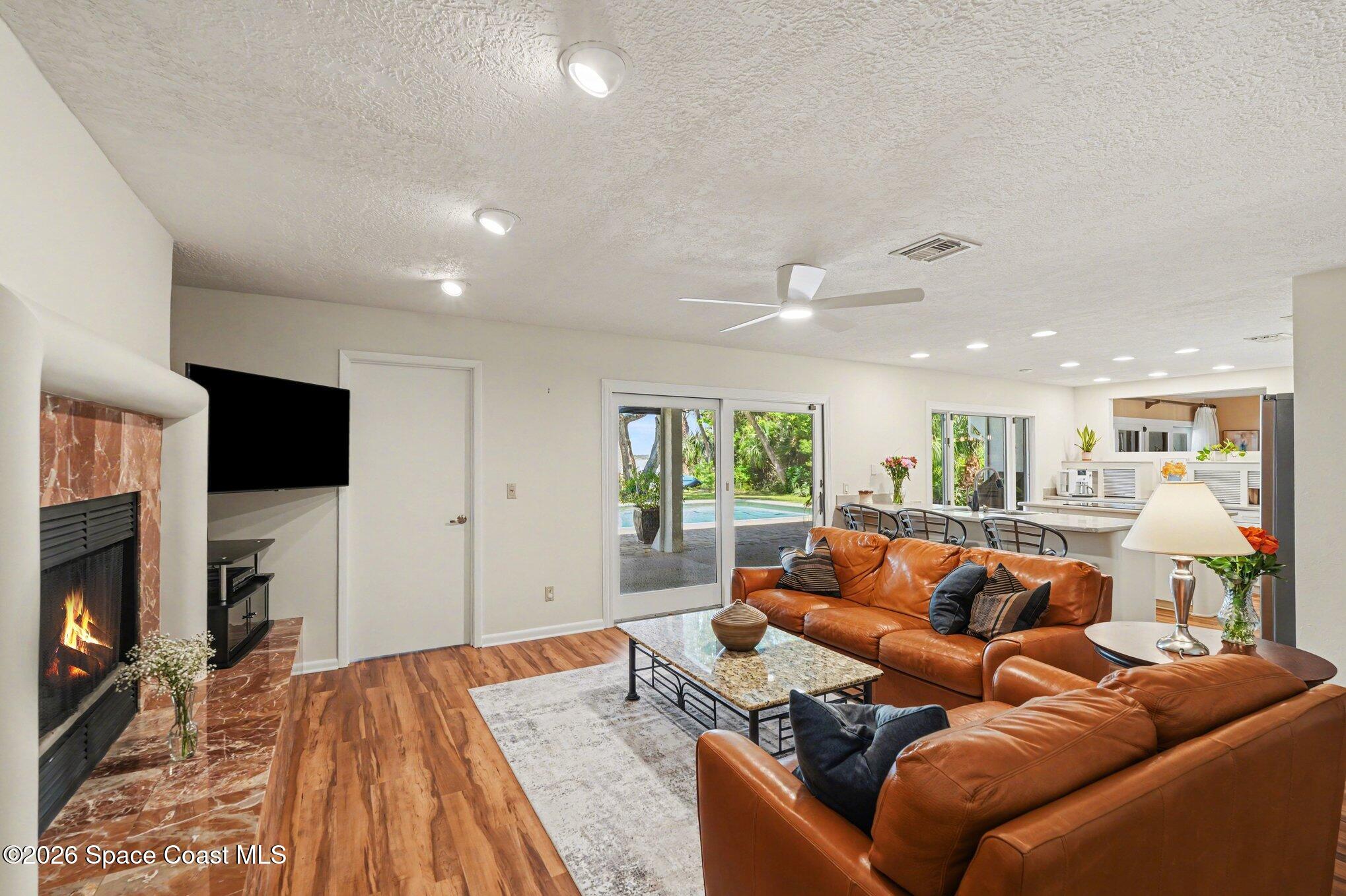 4137 Crooked Mile Road Merritt Island, FL 32952 - Photo 7 of 35 004_file_5176