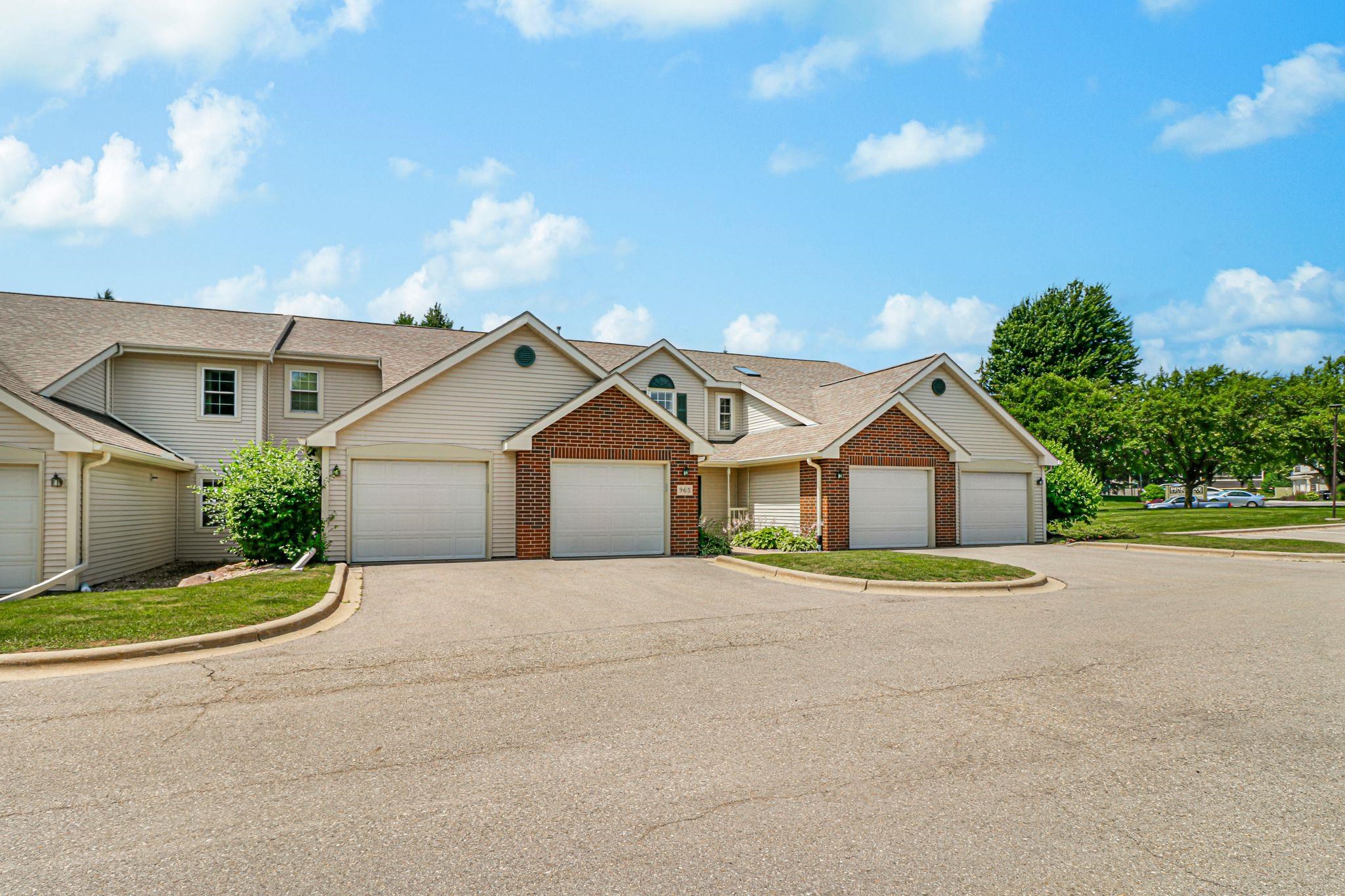 965 Park, Unit 101 Oregon, WI 53575 - Photo 1 of 31