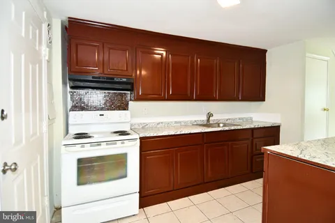 $280,000 | 7768 Burnside Road, Landover, MD 20785