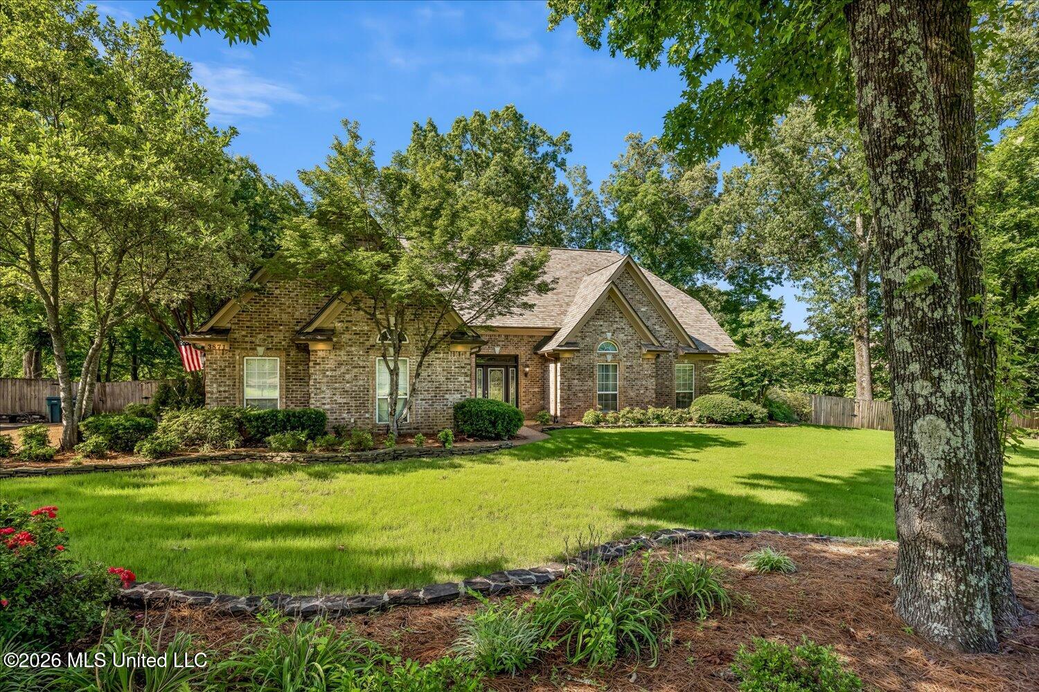 3871 Nail Road East Southaven, MS 38672 - Photo 3 of 32 IMG_0326