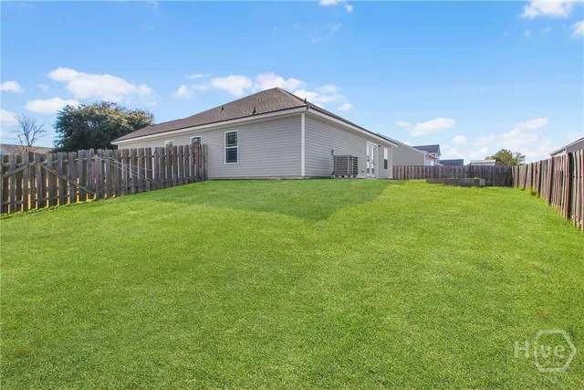 $305,427 | 427 Sea Breeze Drive, Rincon, GA 31326