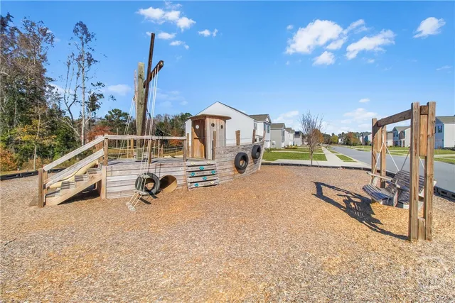 $305,427 | 427 Sea Breeze Drive, Rincon, GA 31326