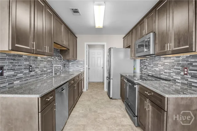 $305,427 | 427 Sea Breeze Drive, Rincon, GA 31326