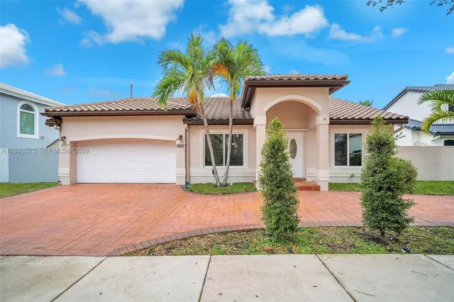 $785,000 | 19211 Northwest 88th Court, Hialeah, FL 33018
