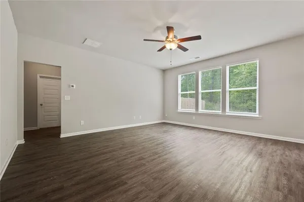 $2,400 | 139 Hunts Mill Circle, Griffin, GA 30224