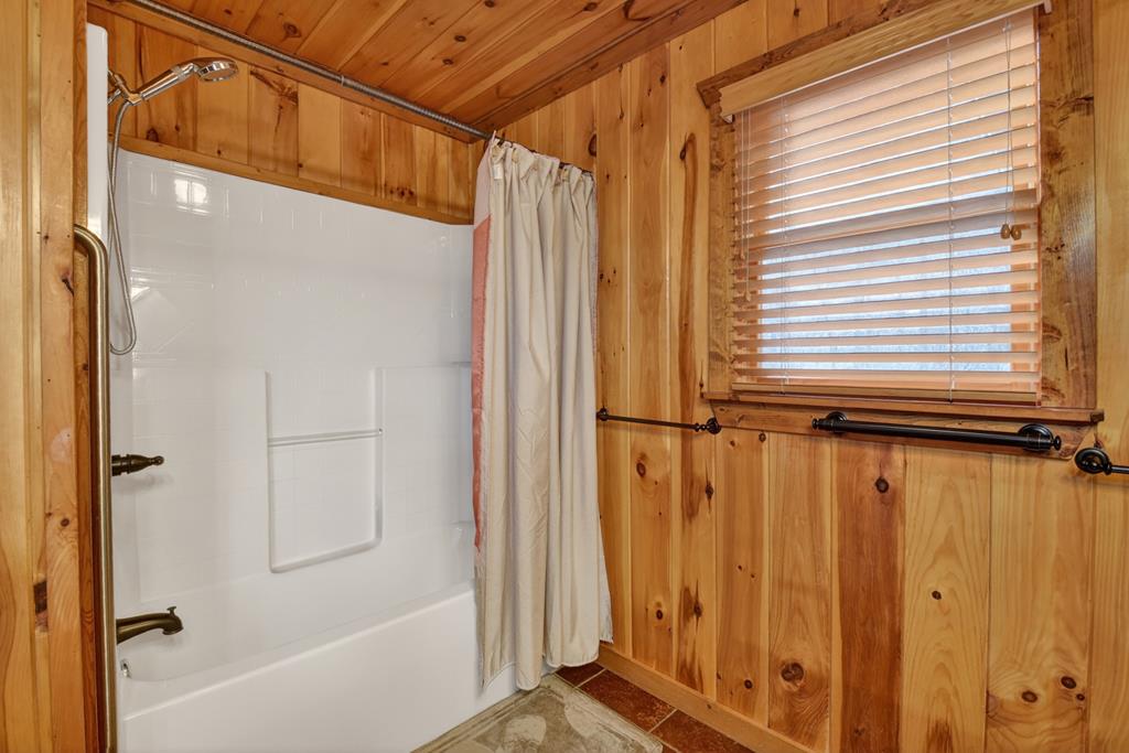 71 Rising Fawn Drive Mineral Bluff, GA 30559 - Photo 23 of 66 a view of a bathroom