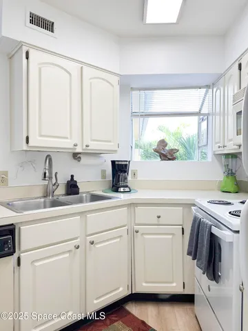 a window with outside view