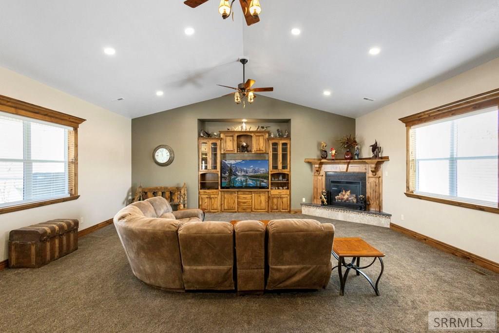 5465 Rio Seco Drive Idaho Falls, ID 83406 - Photo 17 of 47
