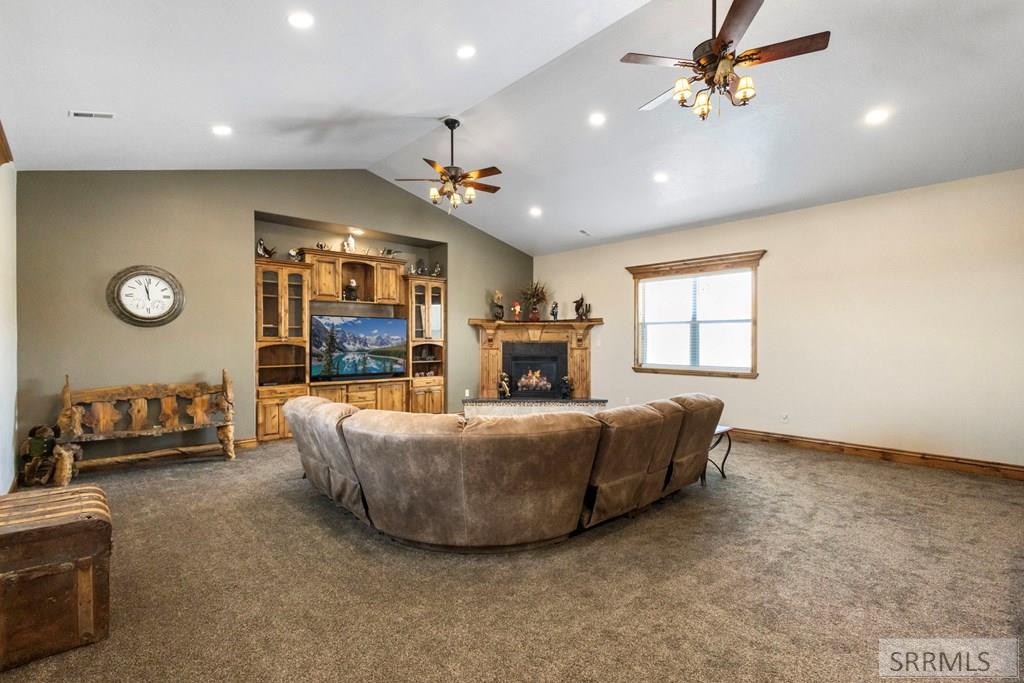 5465 Rio Seco Drive Idaho Falls, ID 83406 - Photo 18 of 47