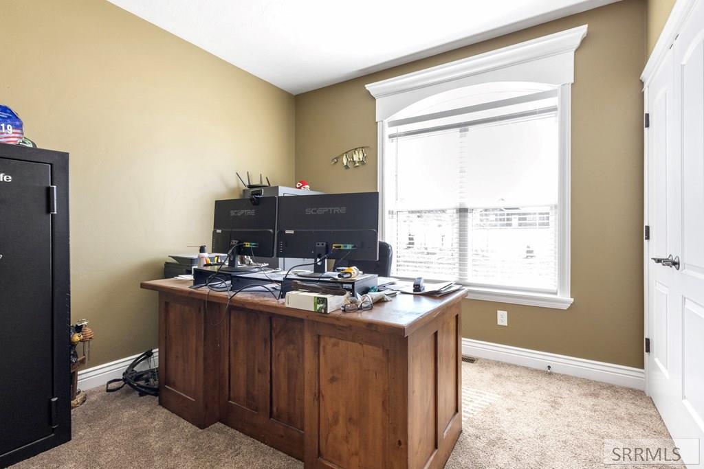 5465 Rio Seco Drive Idaho Falls, ID 83406 - Photo 26 of 47