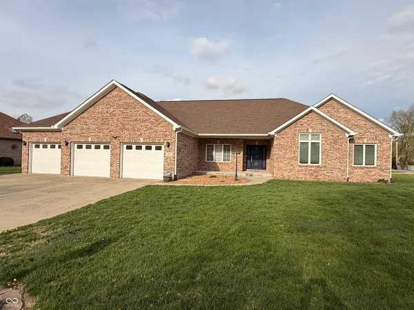 $412,000 | 5012 Harway Court, Indianapolis, IN 46227