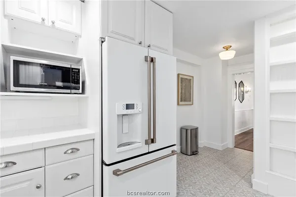 $364,900 | 705 South Bryan Avenue, Bryan, TX 77803