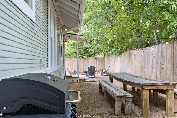 $364,900 | 705 South Bryan Avenue, Bryan, TX 77803