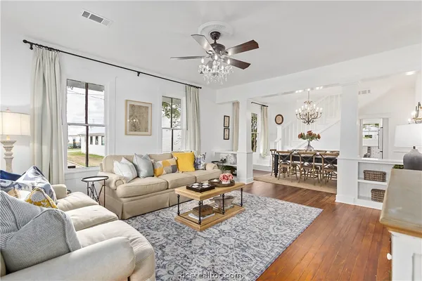 $364,900 | 705 South Bryan Avenue, Bryan, TX 77803