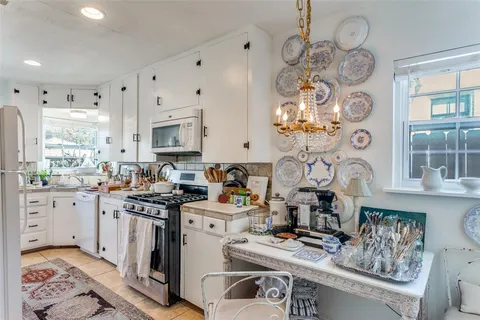 $530,000 | 3244 Odessa Avenue, Fort Worth, TX 76109