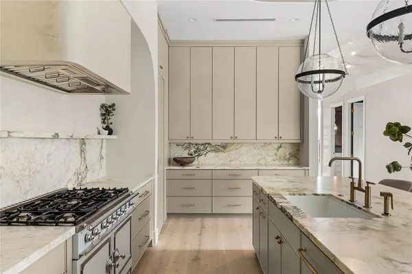 $3,799,000 | 150 Dana Way, Winter Park, FL 32789