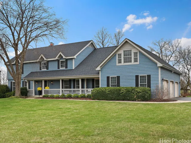$655,000 | 7513 Inverway Drive, Lakewood, IL 60014