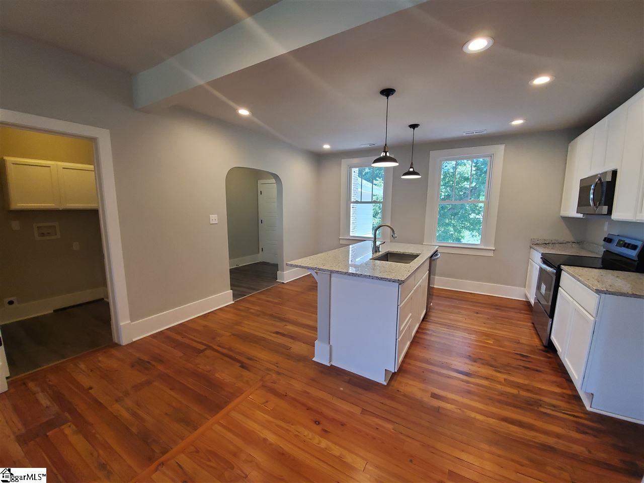 112 Whitney Street Slater, SC 29683 - Photo 3 of 22 Gallery Image 3