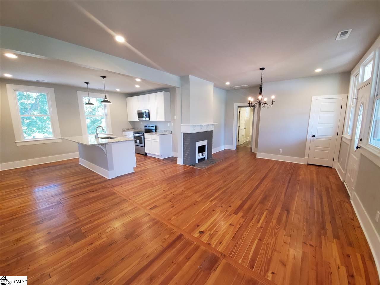 112 Whitney Street Slater, SC 29683 - Photo 4 of 22 Gallery Image 4