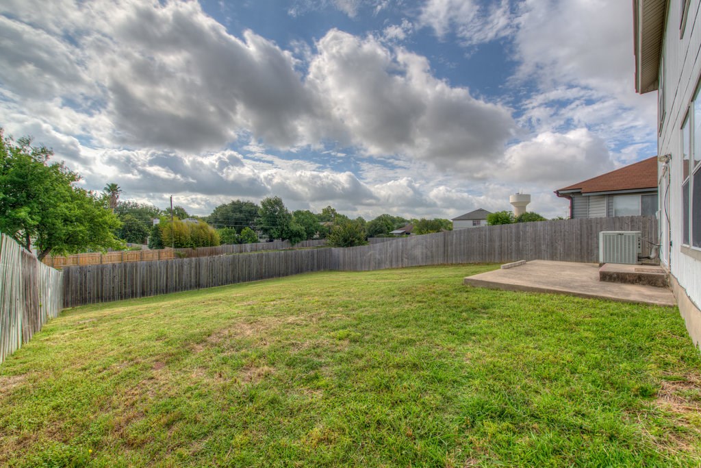 2623 Andres Way Round Rock, TX 78664 - Photo 14 of 15 a view of a backyard