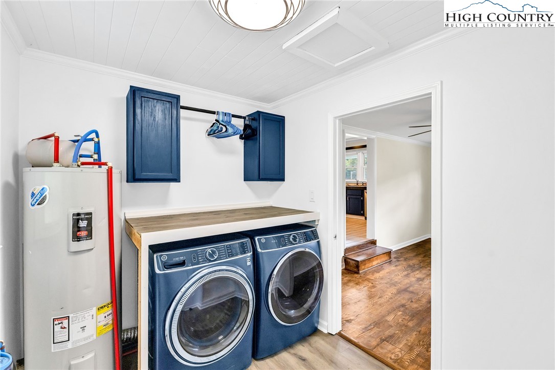 358 Dogget Road West Jefferson, NC 28694 - Photo 25 of 41 a utility room with dryer and washer