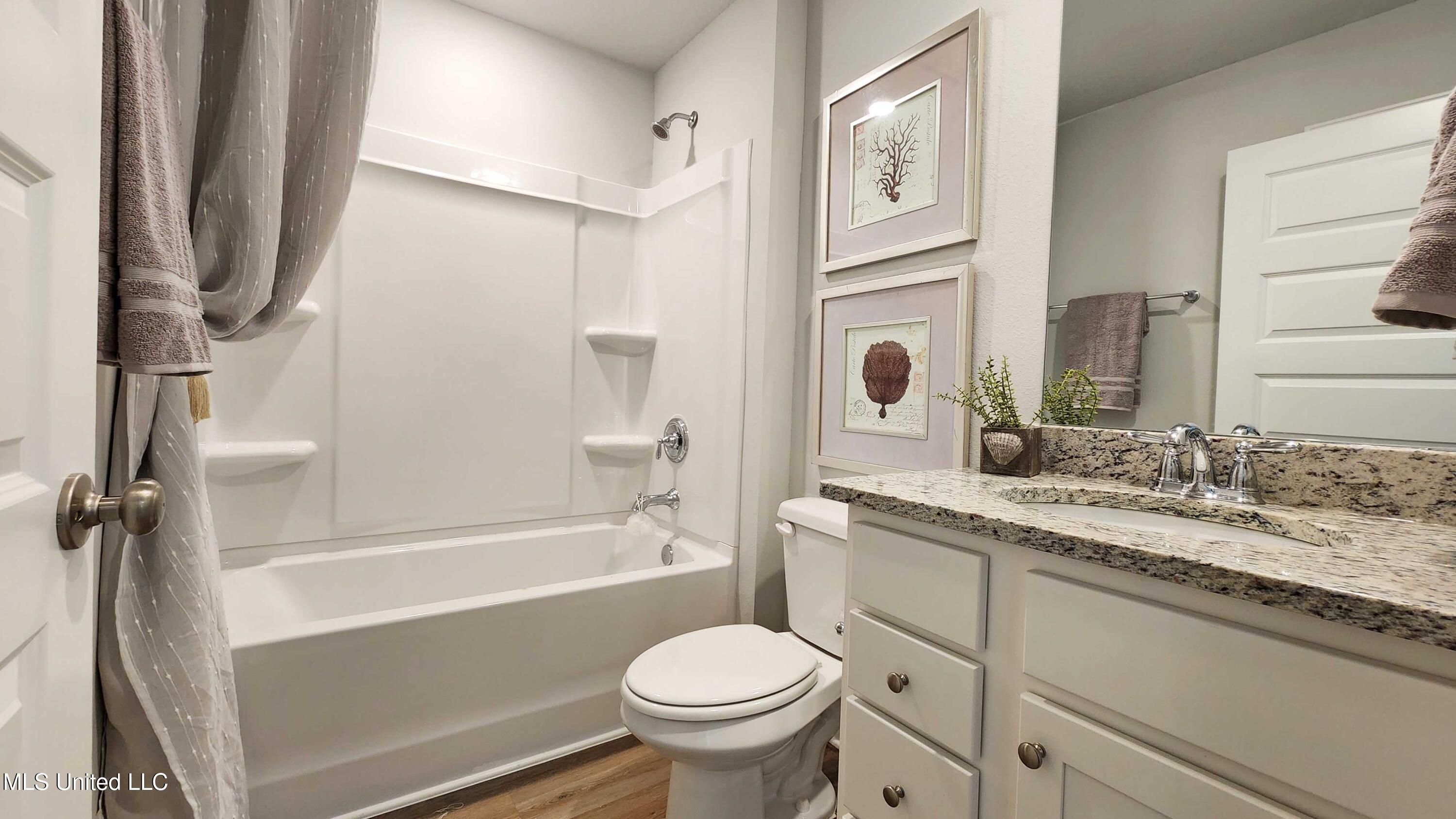 13439 Pond Ridge Way Gulfport, MS 39503 - Photo 23 of 25 20Guest bathroom