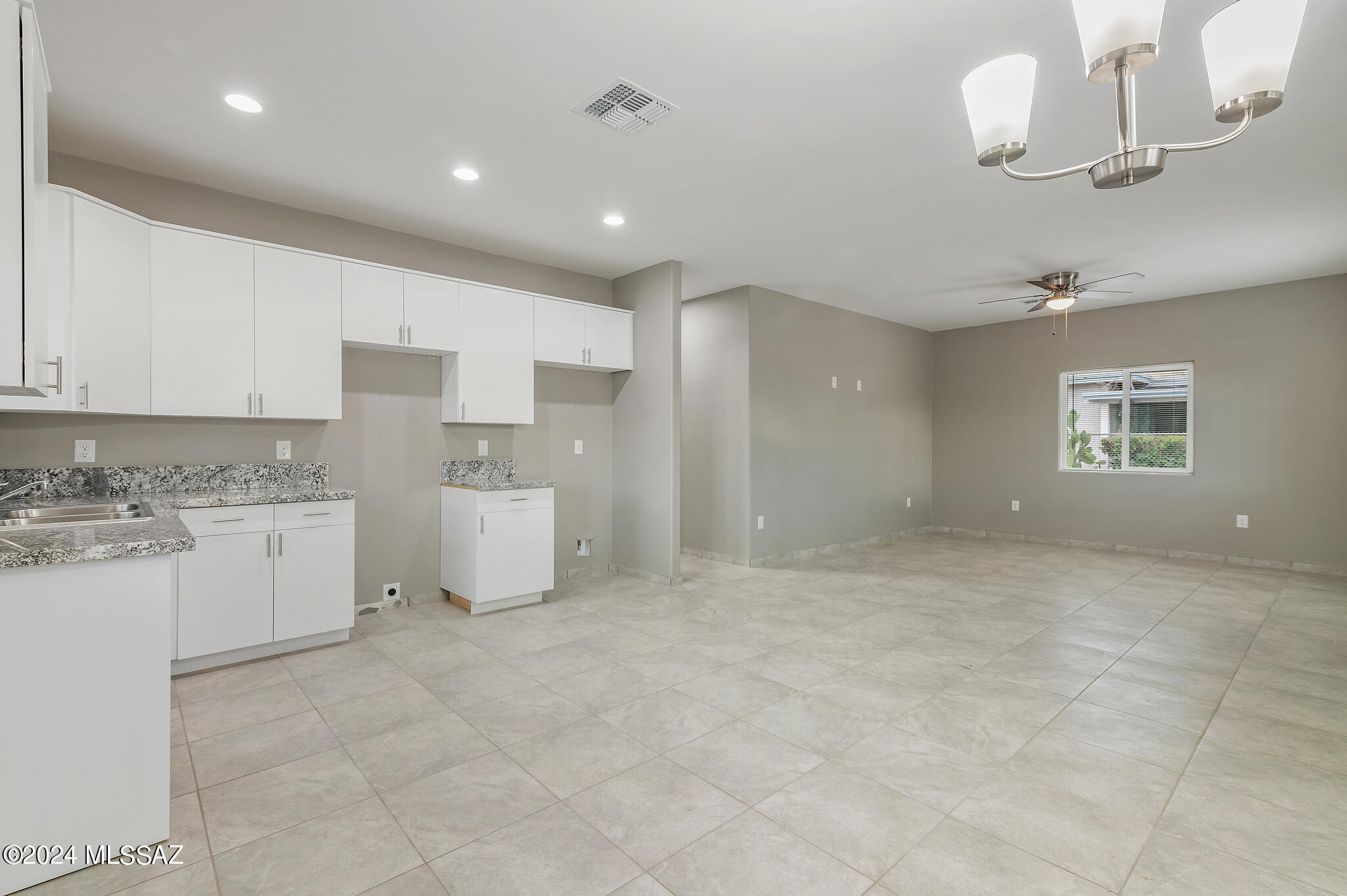 3395 East Mossman Road Tucson, AZ 85706 - Photo 13 of 26 Gallery Image 13