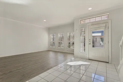 $395,000 | 158 Oakwell Farms Parkway, Unit 158, San Antonio, TX 78218