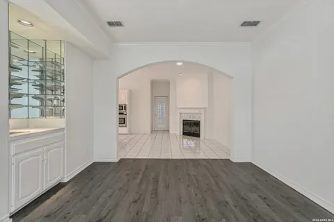 $395,000 | 158 Oakwell Farms Parkway, Unit 158, San Antonio, TX 78218