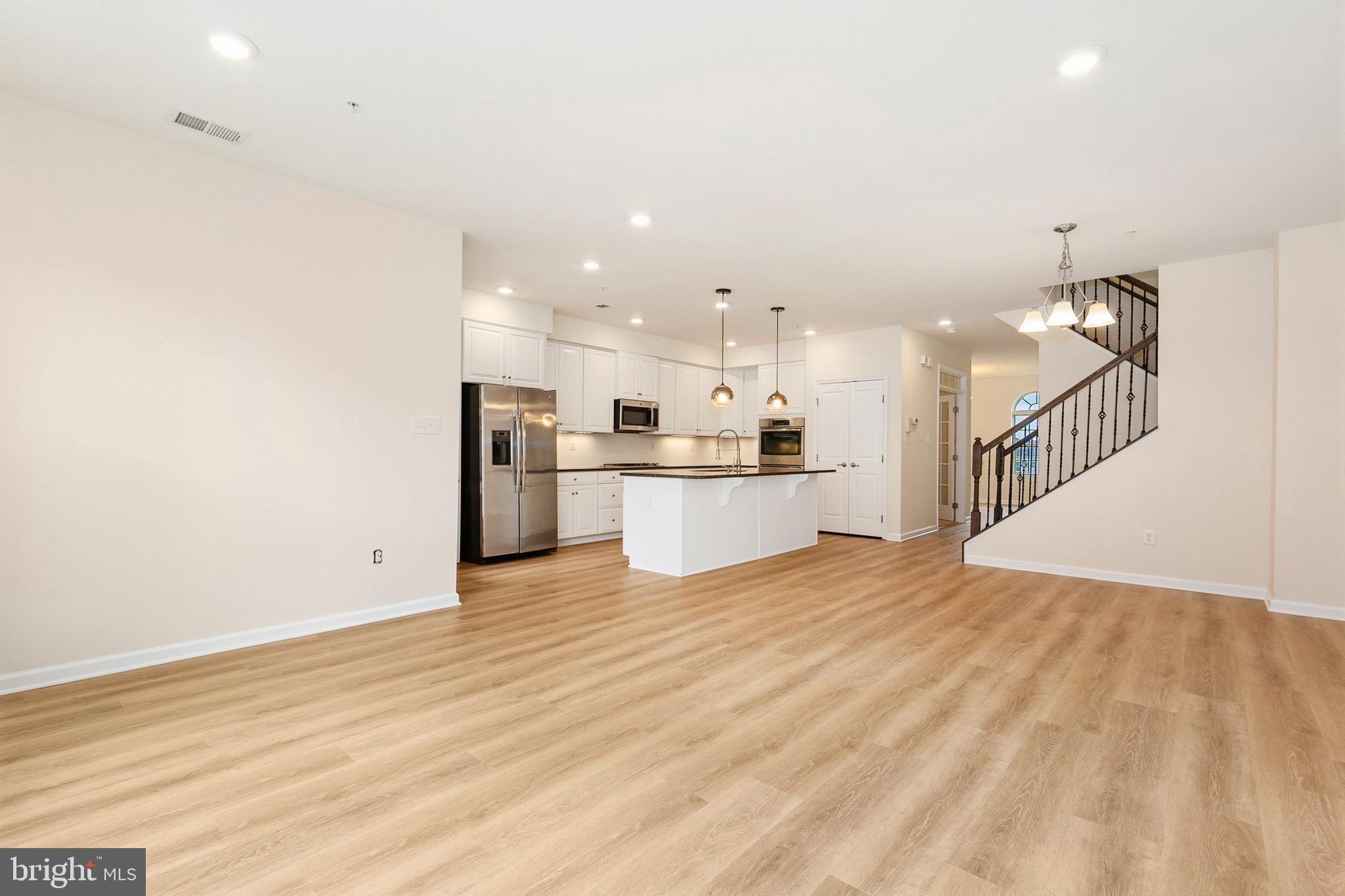 8030 Orchard Grove Road, Unit 16 Odenton, MD 21113 - Photo 8 of 52 Gallery Image 8