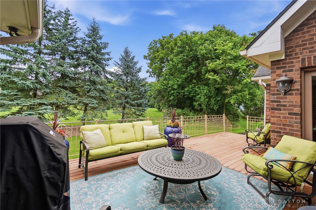 8010 Country Brook Court Springboro, OH 45066 - Photo 40 of 47