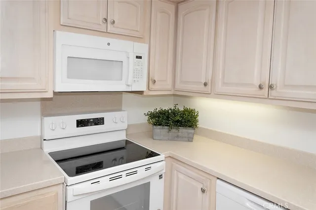 $534,900 | 13321 Twin Hills Drive, Seal Beach, CA 90740