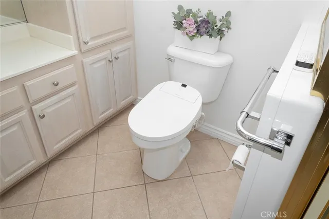 $534,900 | 13321 Twin Hills Drive, Seal Beach, CA 90740