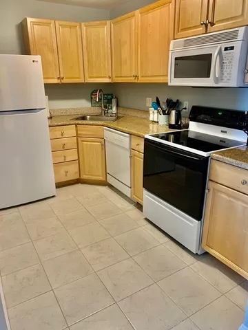 a close view of sink and tap