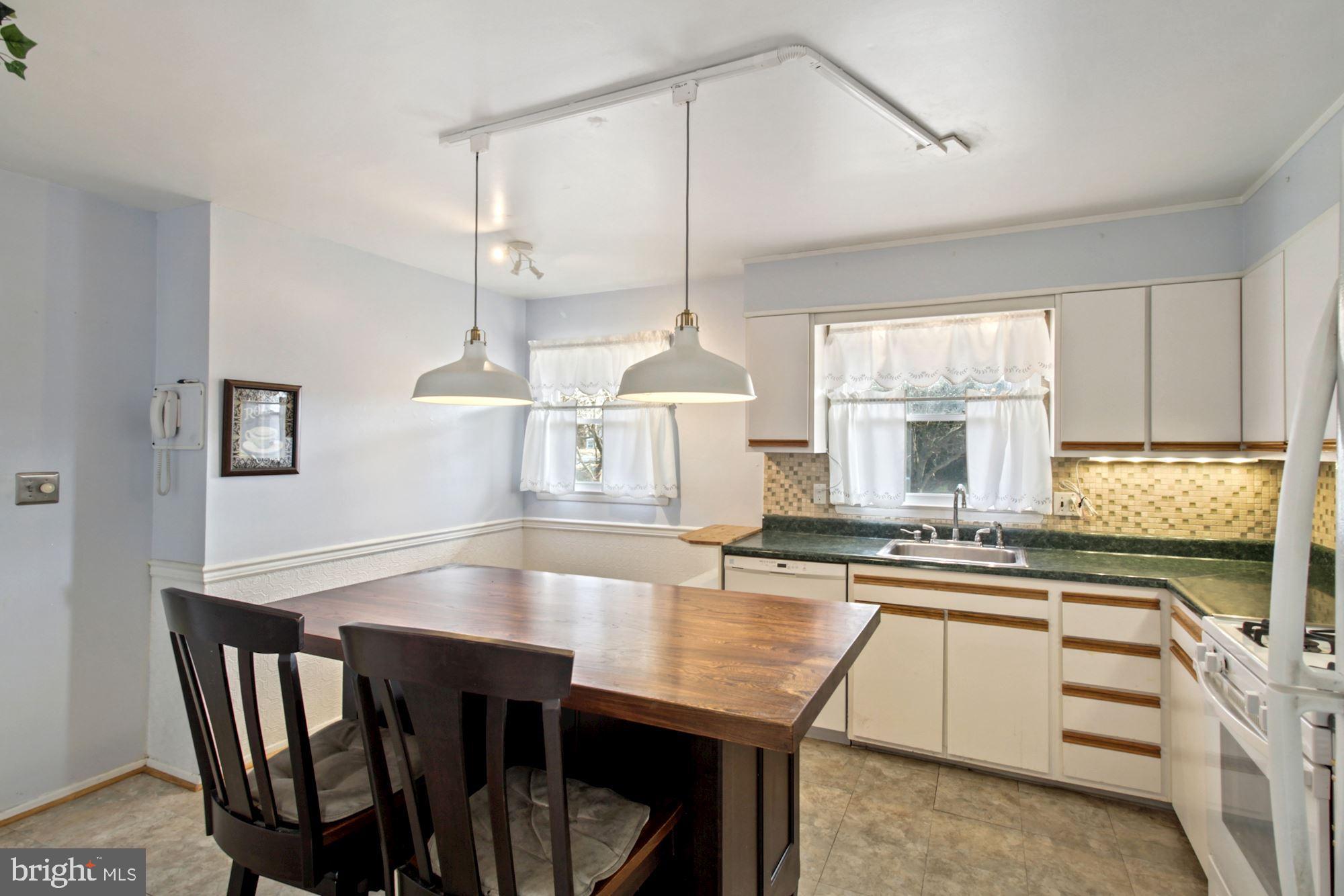 4601 Vicky Road Baltimore, MD 21236 - Photo 11 of 51 Kitchen