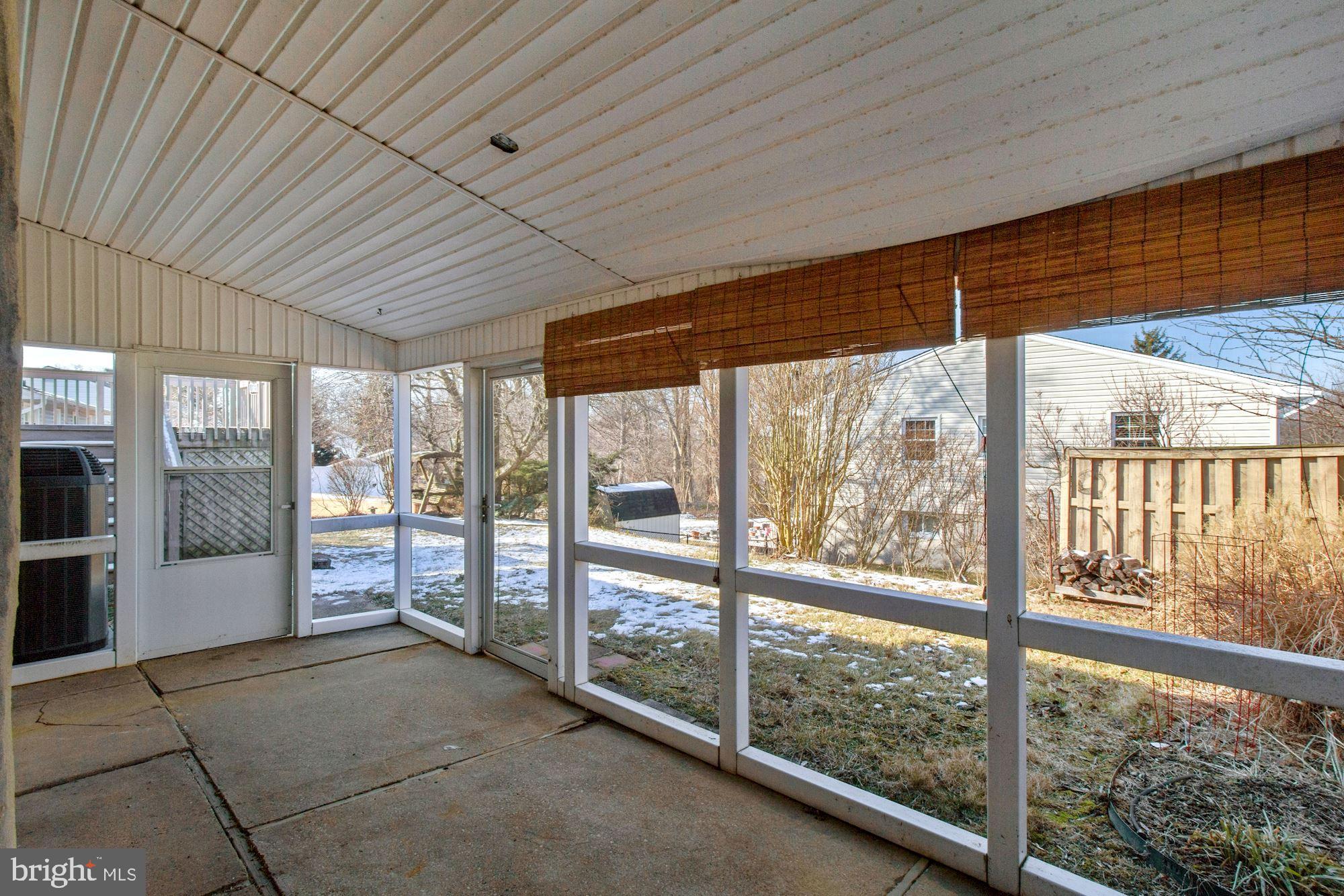 4601 Vicky Road Baltimore, MD 21236 - Photo 43 of 51 Screened In Patio
