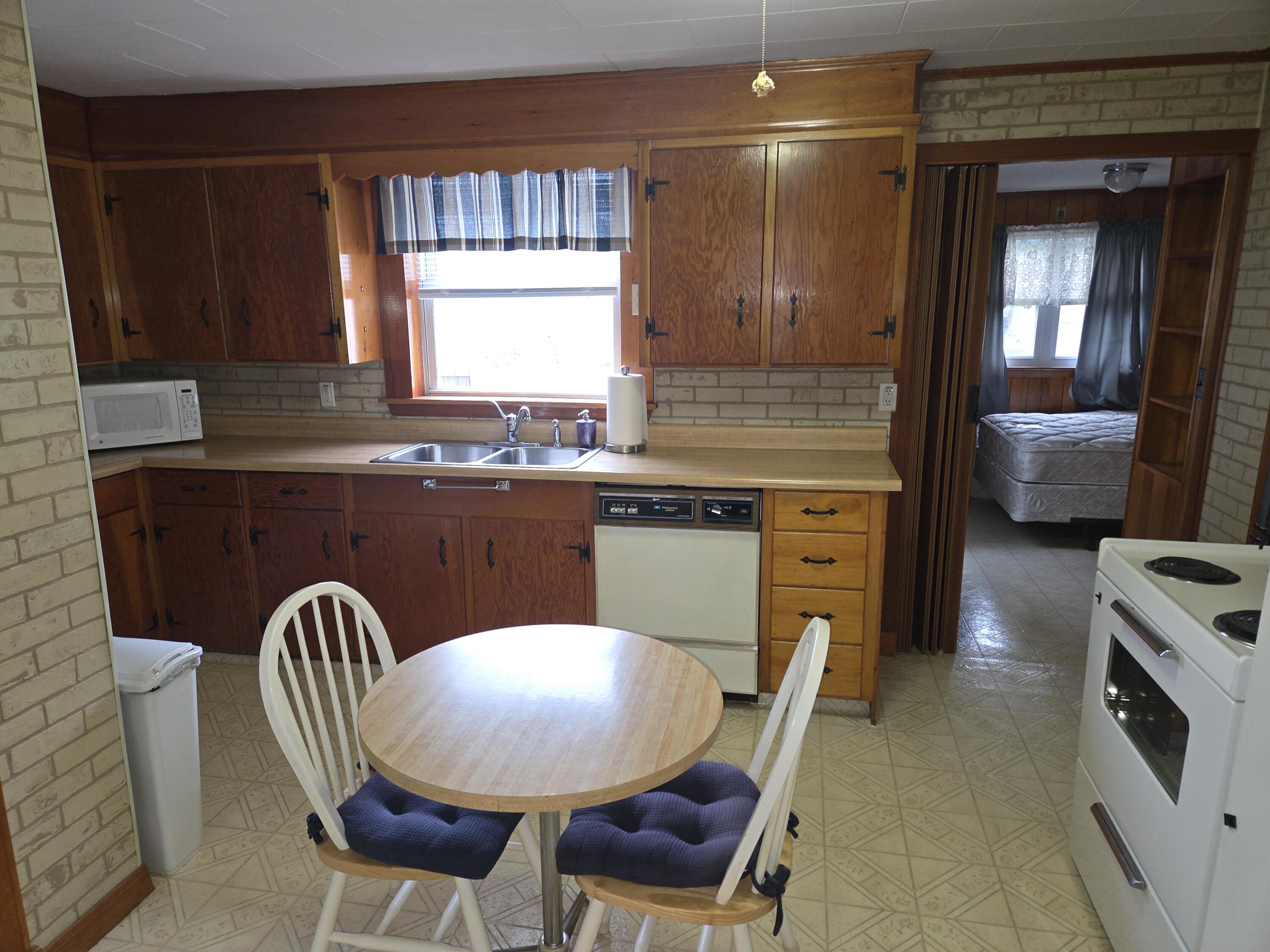5 Doyle Court Brewer, ME 04412 - Photo 8 of 28 20260515_071156