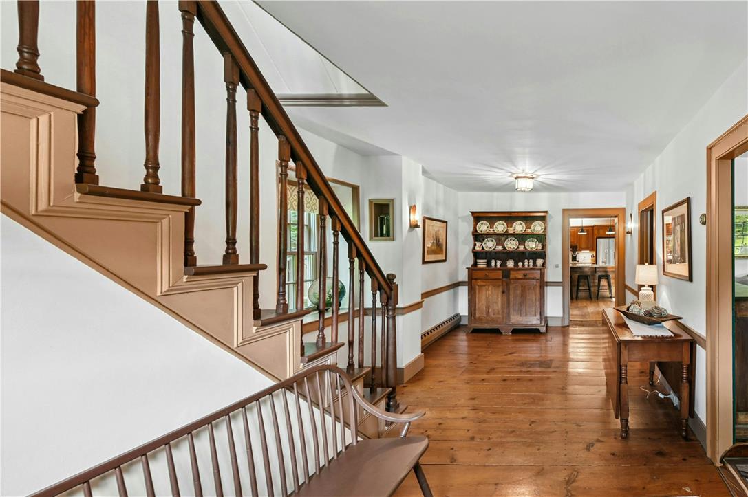 4925 Mill Road Emmaus, PA 18049 - Photo 4 of 32
