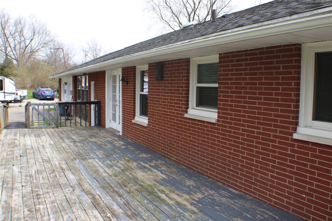 7131 Elk Creek Road Middletown, OH 45042 - Photo 4 of 35