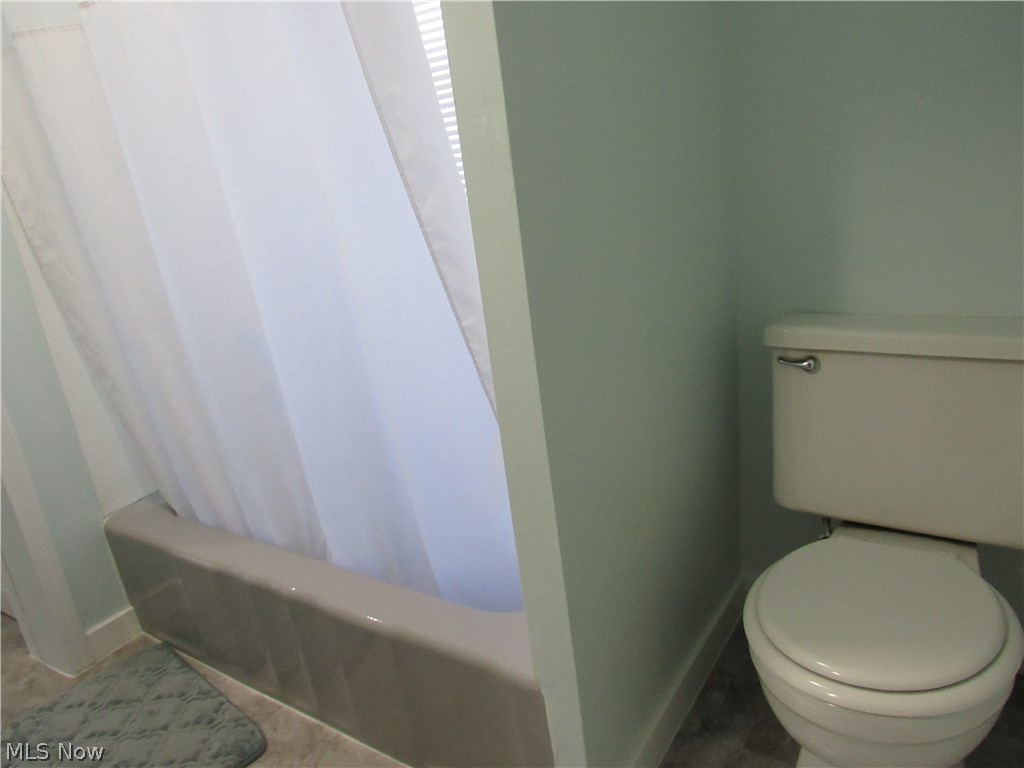 226 Rye Beach Road Huron, OH 44839 - Photo 14 of 30