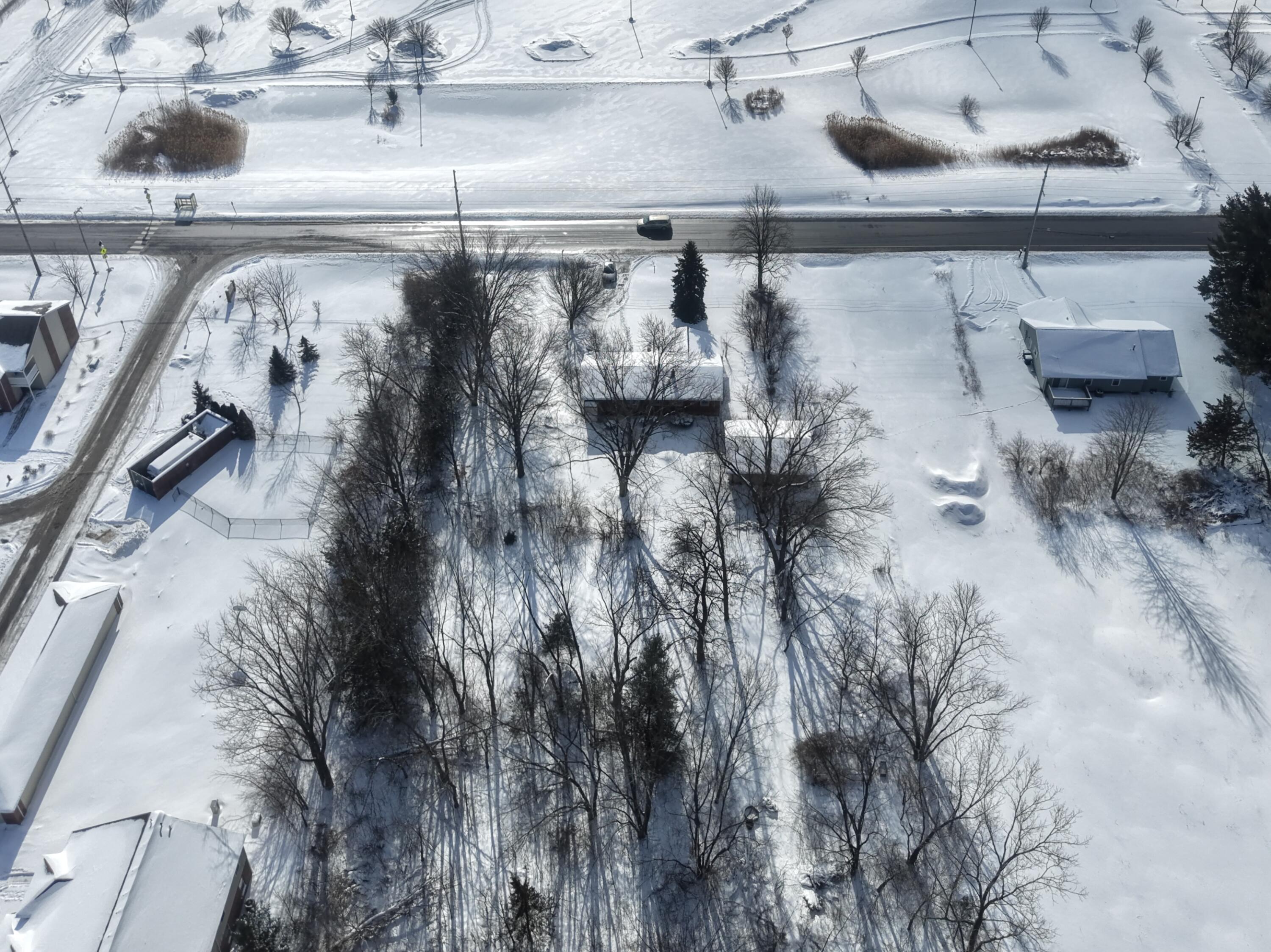 8343 West Pahs Road Michigan City, IN 46360 - Photo 4 of 31 3000x2248