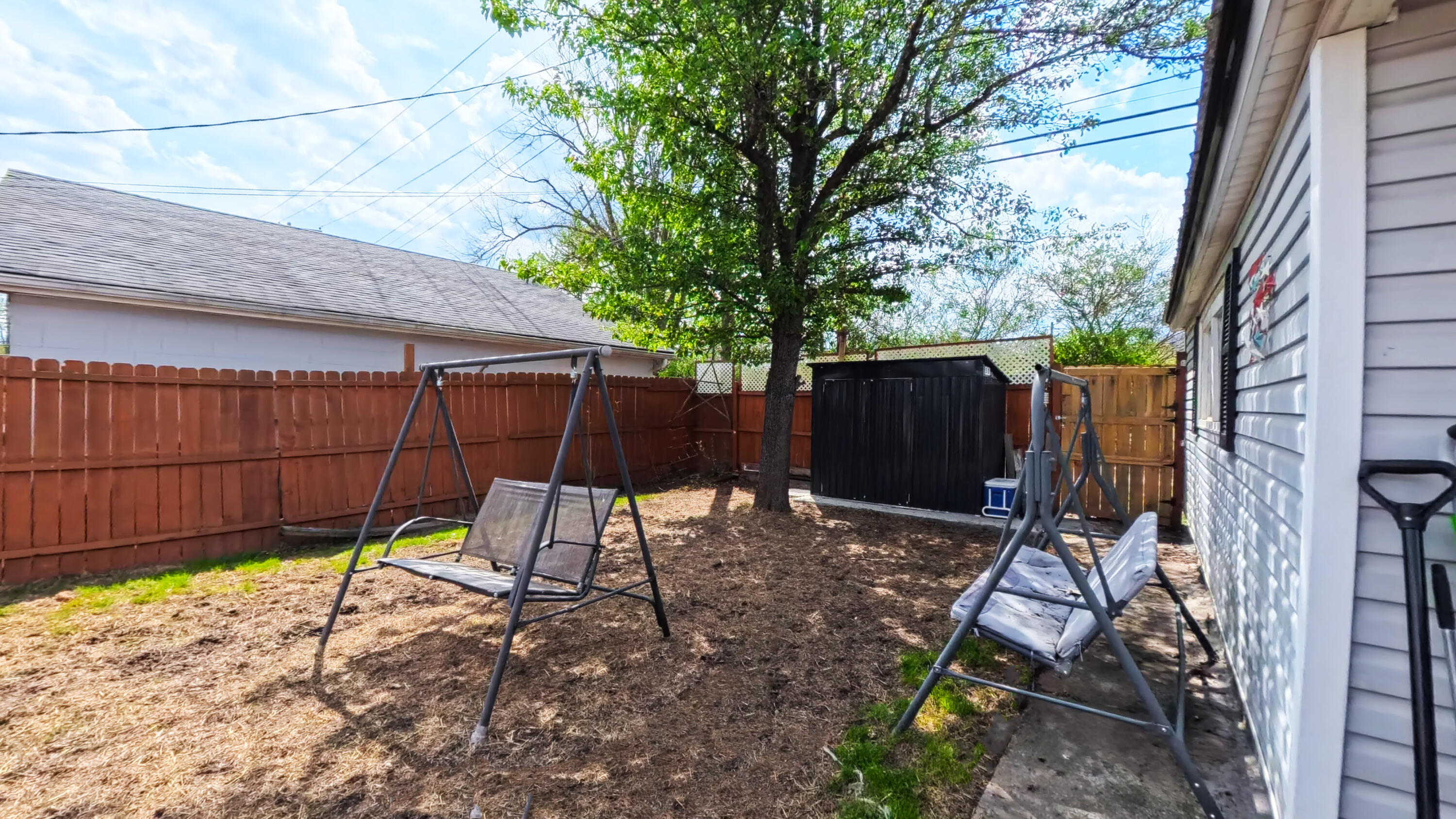 413 Elm Street Ravenna, KY 40472 - Photo 35 of 42 Backyard is completely privacy fenced!